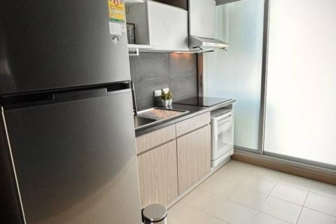 Condominio de 3 dormitorios en Bangkok, Tailandia № 172903 - foto 10