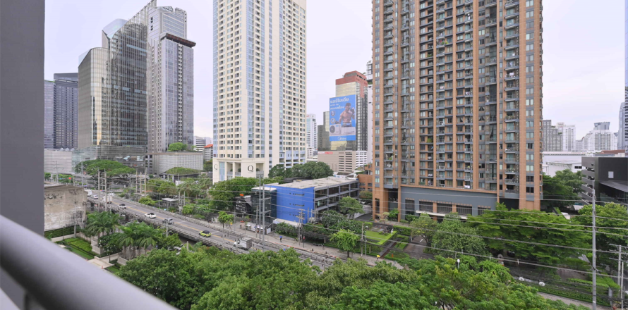 Condominio de 2 dormitorios en Bangkok, Tailandia № 187793