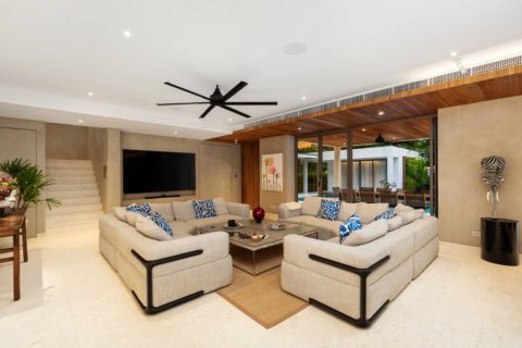 Chalet de 5 dormitorios en Phuket, Tailandia № 156329 - foto 9