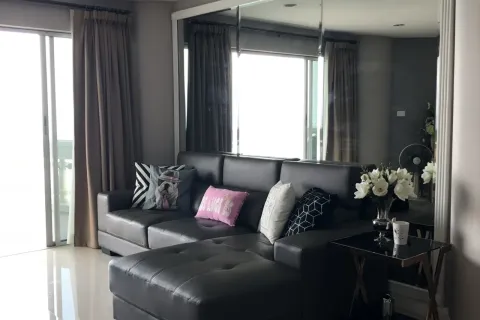 Condominio de 2 dormitorios en Pattaya, Tailandia № 155872 - foto 4