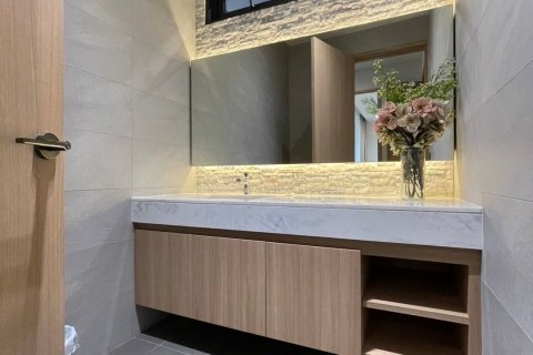 Haus in San Kamphaeng, Thailand 4 Schlafzimmer № 139756 - Foto 10