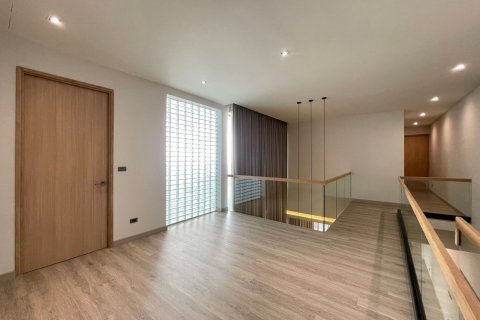 Haus in San Kamphaeng, Thailand 4 Schlafzimmer № 139756 - Foto 18
