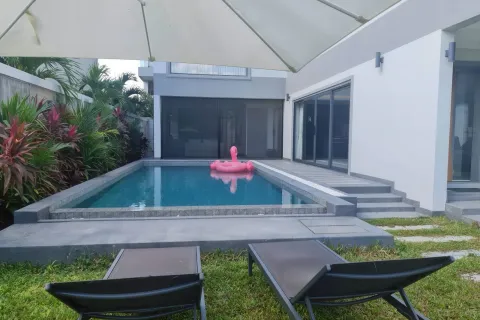 Casa de 4 dormitorios en Pattaya, Tailandia № 164044 - foto 21