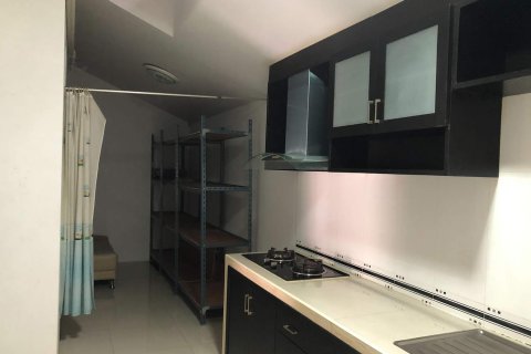 Casa de 2 dormitorios en Pattaya, Tailandia № 204547 - foto 11
