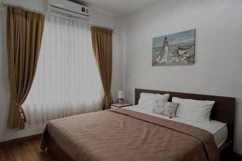 Casa de 3 dormitorios en Pattaya, Tailandia № 204550 - foto 14