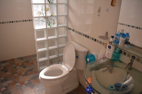 Casa de 2 dormitorios en Pattaya, Tailandia № 204545 - foto 7