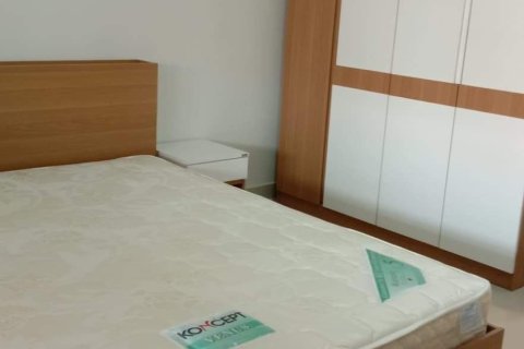 Casa de 2 dormitorios en Pattaya, Tailandia № 204546 - foto 5