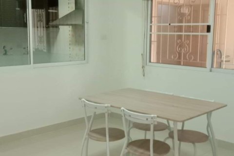 Casa de 2 dormitorios en Pattaya, Tailandia № 204546 - foto 13