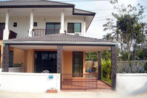 Casa de 2 dormitorios en Pattaya, Tailandia № 204551 - foto 11