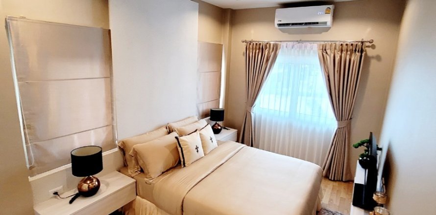 Casa de 3 dormitorios en Pattaya, Tailandia № 204549