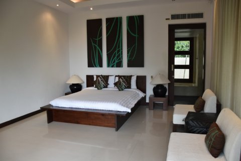Casa de 4 dormitorios en Ko Samui, Tailandia № 66653 - foto 5