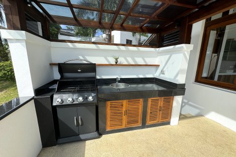Casa de 4 dormitorios en Ko Samui, Tailandia № 66653 - foto 13