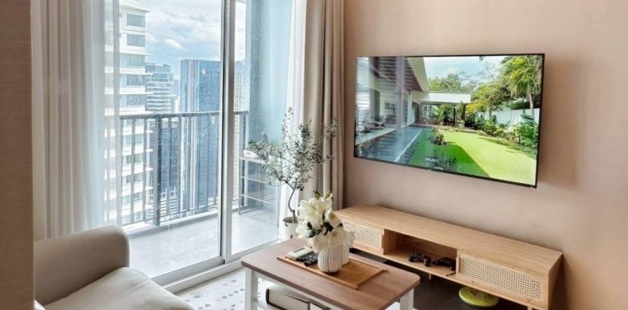 Condominio de 2 dormitorios en Chatuchak, Bangkok, Tailandia № 172920