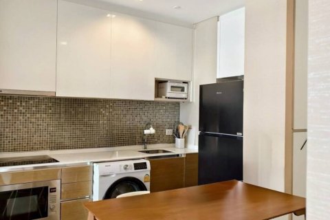 Condominio de 2 dormitorios en Chatuchak, Bangkok, Tailandia № 172920 - foto 3