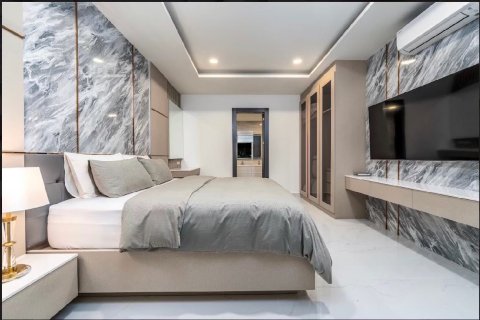 Casa de 7 dormitorios en Pattaya, Tailandia № 146478 - foto 12