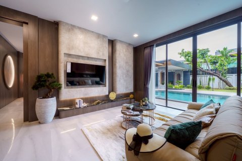 Casa de 7 dormitorios en Pattaya, Tailandia № 146476 - foto 5