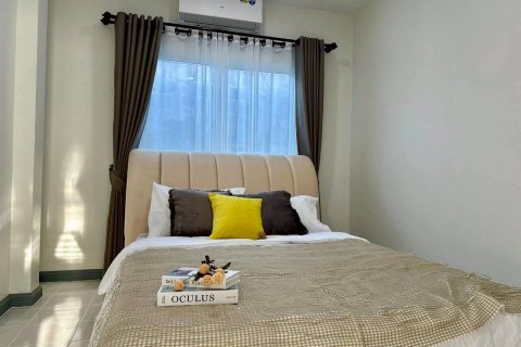 Casa de 2 dormitorios en Pattaya, Tailandia № 146475 - foto 9