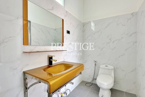 บ้านในพัทยา, ประเทศไทย 6 ห้องนอน № 198462 - รูปถ่าย 18