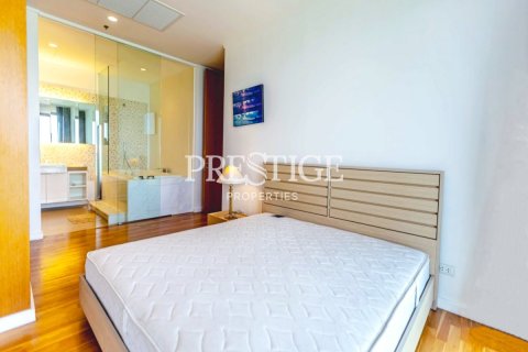 Condo in Pattaya, Thailand, 3 bedrooms № 198465 - photo 11