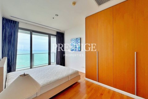 Condo in Pattaya, Thailand, 3 bedrooms № 198465 - photo 10