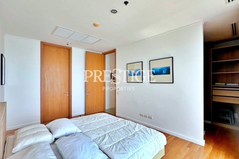 Condo in Pattaya, Thailand, 3 bedrooms № 198465 - photo 15