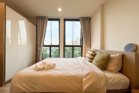 Studio in the Condo in Phra Khanong, Bangkok, Thailand  № 171005