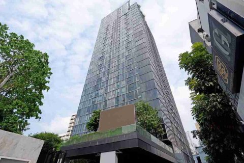 Condo in Bangkok, Thailand, 3 bedrooms  № 183954