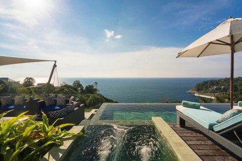 Chalet de 6 dormitorios en Kathu, Tailandia № 138468 - foto 17