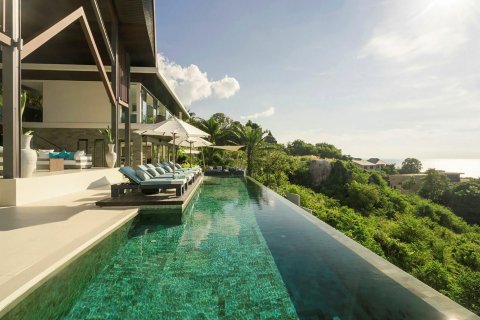 Chalet de 6 dormitorios en Kathu, Tailandia № 138468