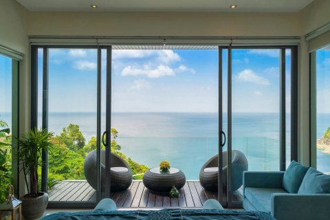 Chalet de 6 dormitorios en Kathu, Tailandia № 138468 - foto 12