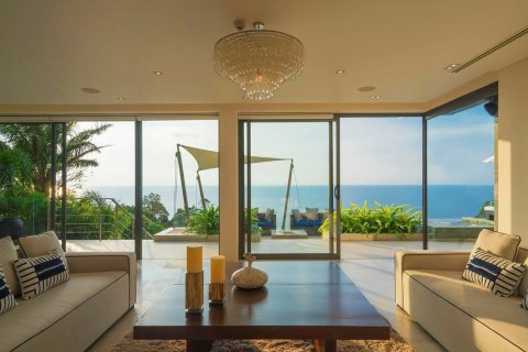 Chalet de 6 dormitorios en Kathu, Tailandia № 138468 - foto 10
