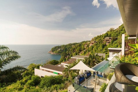 Chalet de 6 dormitorios en Kathu, Tailandia № 138468 - foto 18