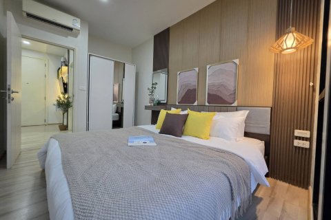 Apartamento de 2 habitaciones en Pattaya, Tailandia № 205793 - foto 12