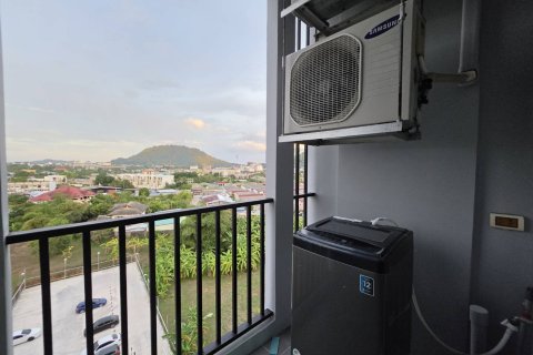 Apartamento de 2 habitaciones en Pattaya, Tailandia № 205793 - foto 14