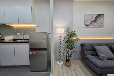 Apartamento de 2 habitaciones en Pattaya, Tailandia № 205793 - foto 6