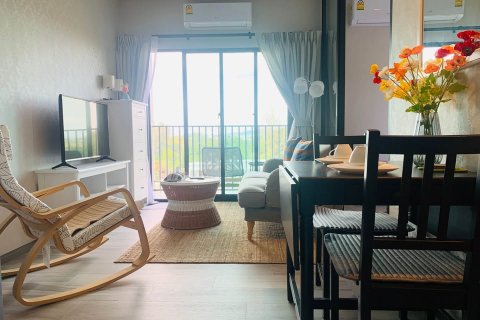 Apartamento de 2 habitaciones en Pattaya, Tailandia № 205798 - foto 3