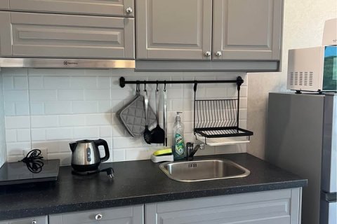 Apartamento de 2 habitaciones en Pattaya, Tailandia № 205798 - foto 5