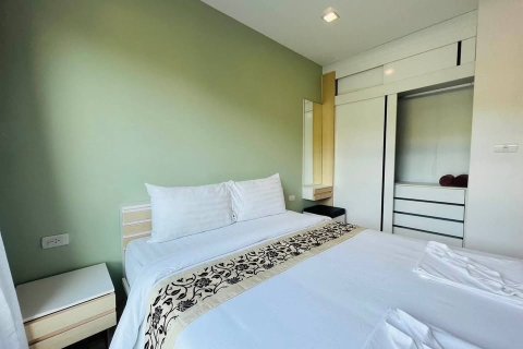 Apartamento de 2 habitaciones en Pattaya, Tailandia № 205794 - foto 5