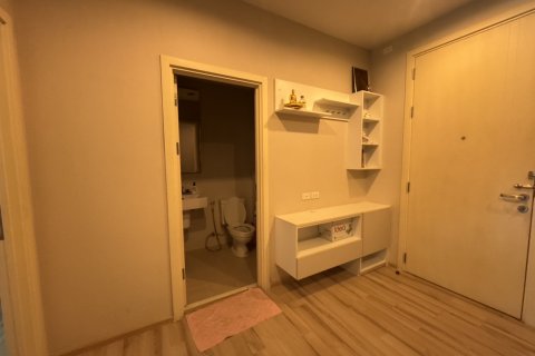 Apartamento de 2 habitaciones en Pattaya, Tailandia № 205792 - foto 4
