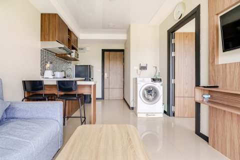 Apartamento de 2 habitaciones en Pattaya, Tailandia № 205797 - foto 9