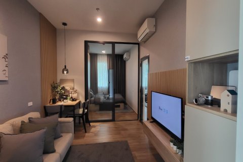 Condominio de 1 dormitorio en Bangkok, Tailandia № 203631 - foto 2