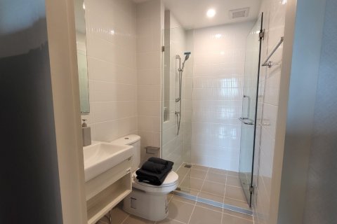 Condominio de 1 dormitorio en Bangkok, Tailandia № 203631 - foto 4