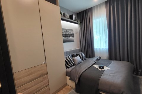 Condominio de 1 dormitorio en Bangkok, Tailandia № 203631 - foto 3
