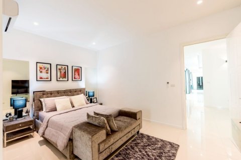 Villa in Hua Hin, Thailand 3 Schlafzimmer № 175600 - Foto 11