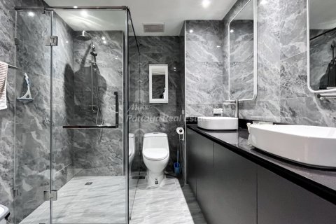 Condominio de 1 dormitorio en Bang Lamung, Tailandia № 175597 - foto 24