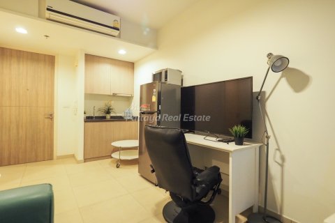 Condominio de 1 dormitorio en Bang Lamung, Tailandia № 172605 - foto 7