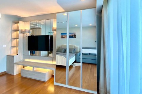 Apartamento de 2 habitaciones en Pattaya, Tailandia № 172607 - foto 5