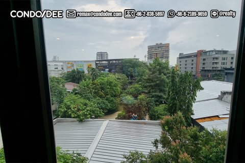 Condo in Watthana, Bangkok, Thailand, 3 bedrooms № 200827 - photo 3