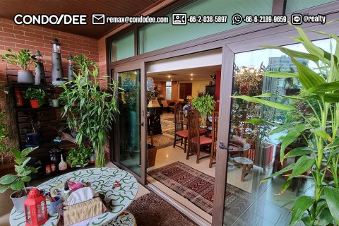 Condo in Watthana, Bangkok, Thailand, 3 bedrooms № 200827 - photo 13