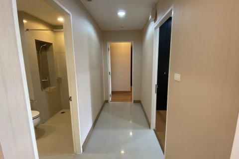 Eigentumswohnung in Watthana, Bangkok, Thailand, 2 Schlafzimmer № 200830 - Foto 28